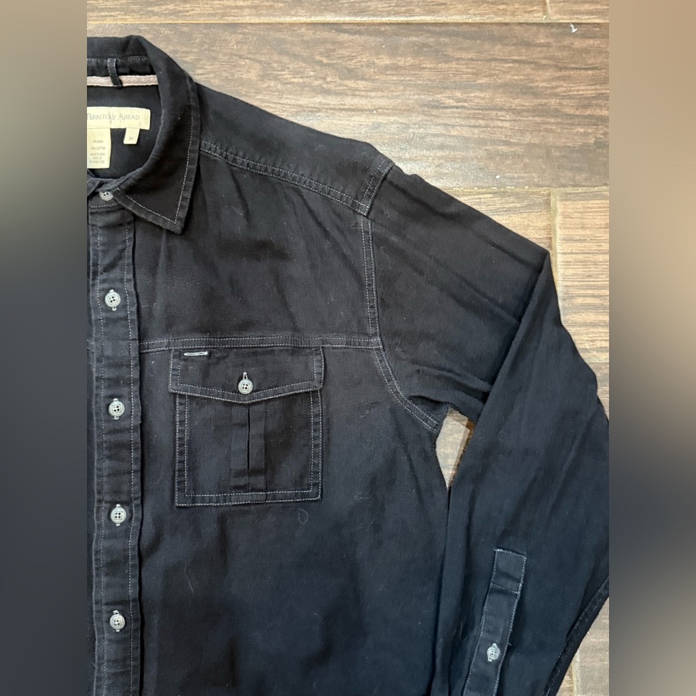 Territory Ahead Black Button Up Shirt Medium - Picture 8 of 10
